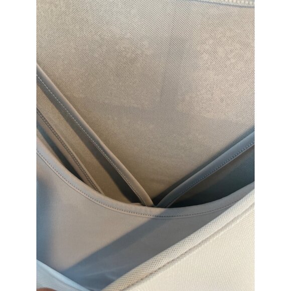 Light Blue Long-Sleeve Crop Top With Wide Waistband - Picture 3 of 8